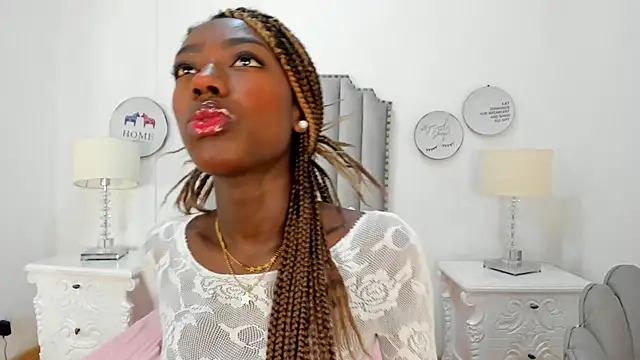 SamantaMarquez online show from 10-02-25, 08:05