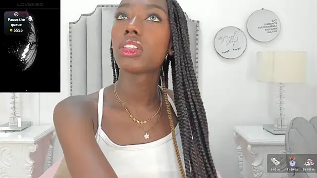 SamantaMarquez online show from 11-19-25, 08:20