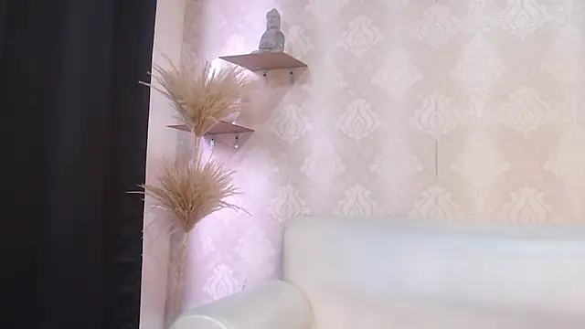 fernandaqueens online show from 03-04-25, 05:03