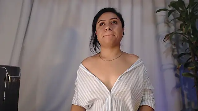 fernandaqueens online show from 03-13-25, 02:12