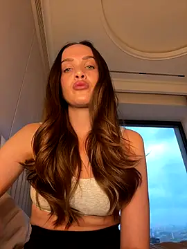 Beverly Hilll online show from 10-27-25, 01:26