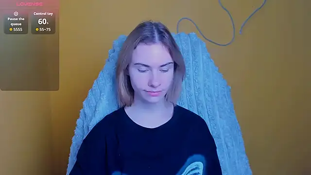 Fiona Night online show from 01-09-26, 06:16