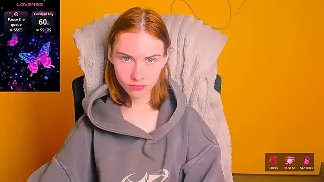 Fiona Night online show from 04-10-26, 05:23