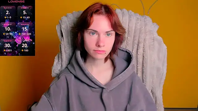 Snapshot of Fiona_Night chatting on 04-22-26, 05:10 Fiona Night online show from 04-22-26, 05:10