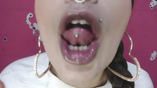 Snapshot of nicollewayne10 chatting on 02-28-25, 07:37 nicollewayne10 online show from 02-28-25, 07:37