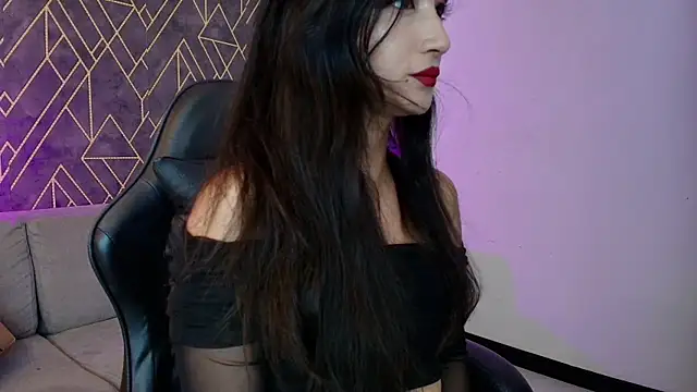 Tahara Romanov online show from 04-15-26, 03:41