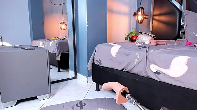 Melissa 23  online show from 11-12-25, 11:43