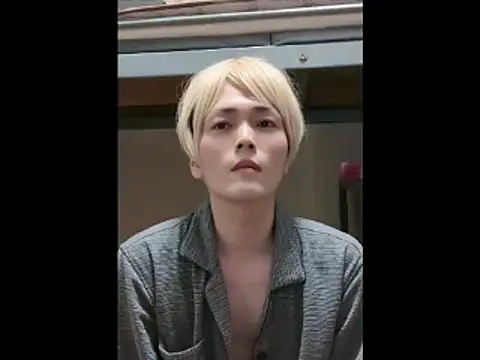 Snapshot of mgnhiroyuki chatting on 05-04-26, 04:52 mgnhiroyuki online show from 05-04-26, 04:52