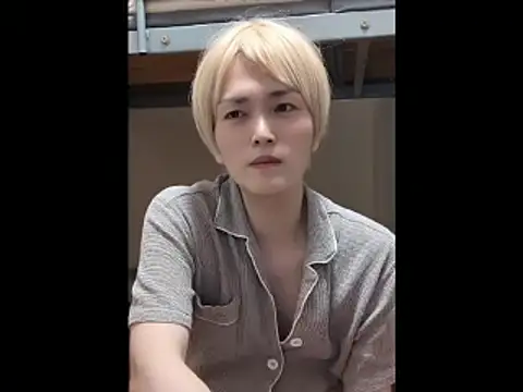 Snapshot of mgnhiroyuki chatting on 06-21-26, 02:41 mgnhiroyuki online show from 06-21-26, 02:41