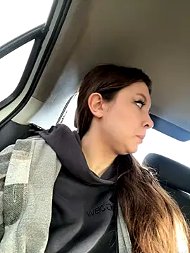 Snapshot of HannaJohnson chatting on 09-26-25, 05:44 HannaJohnson online show from 09-26-25, 05:44