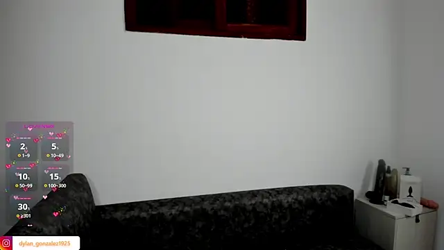 Snapshot of Dylan_Turnerr chatting on 09-23-25, 08:56 Dylan Turnerr online show from 09-23-25, 08:56