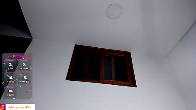 Snapshot of Dylan_Turnerr chatting on 09-25-25, 08:56 Dylan Turnerr online show from 09-25-25, 08:56