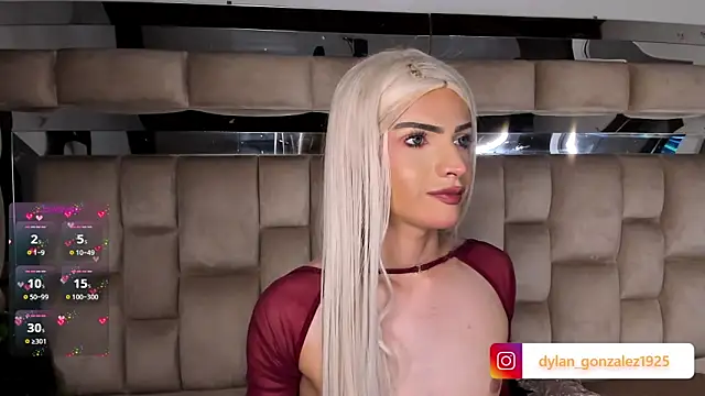 Snapshot of Dylan_Turnerr chatting on 10-11-25, 03:06 Dylan Turnerr online show from 10-11-25, 03:06