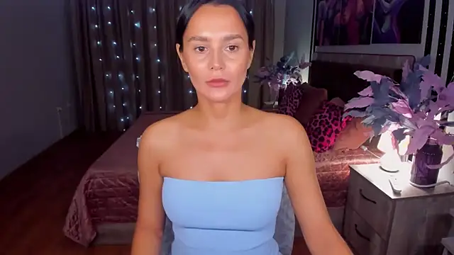 DanaSincere online show from 11-29-25, 06:27