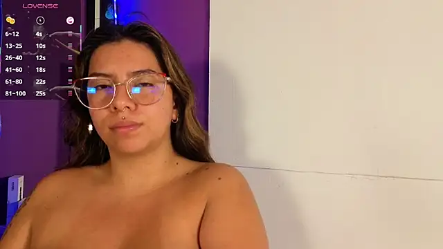 emilyy cooperr online show from 06-04-26, 12:33
