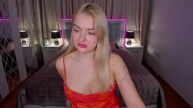 Snapshot of EvaGoddes chatting on 02-02-26, 07:18 EvaGoddes online show from 02-02-26, 07:18