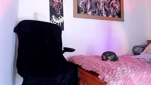 CRAZY-BOY99 online show from 04-03-26, 11:52