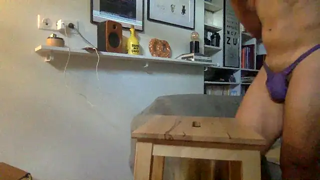 Bubba7519 online show from 09-15-25, 07:52