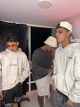 Miguel bigcock online show from 02-03-26, 06:22