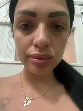 IrisRossie online show from 07-21-26, 05:43