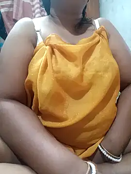 Snapshot of Pakhi_Couple_69 chatting on 07-13-26, 05:38 Pakhi Couple 69 online show from 07-13-26, 05:38