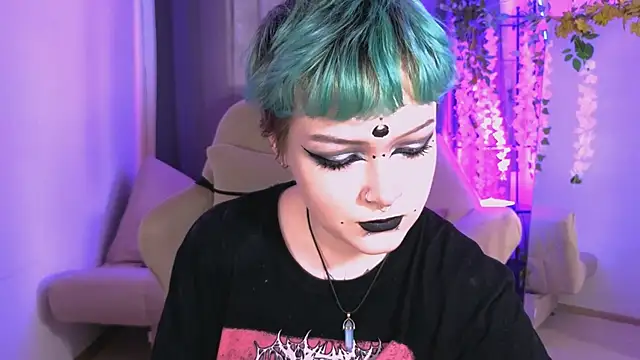 NicoleFlloret online show from 03-15-25, 08:48