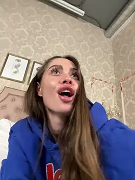 Amanda River online show from 03-07-25, 07:30