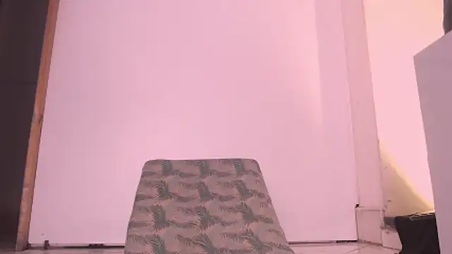 SashaNova online show from 12-22-25, 05:15