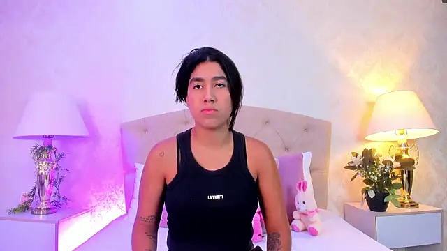 Snapshot of Mia_Montess chatting on 06-18-26, 12:31 Mia Montess online show from 06-18-26, 12:31