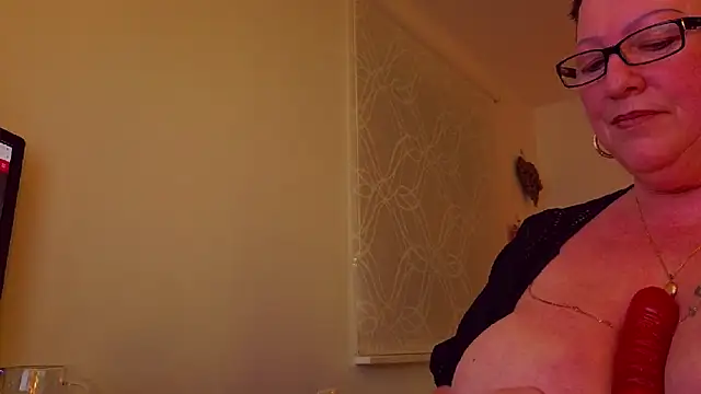 Snapshot of conny99 chatting on 03-17-25, 11:32 conny99 online show from 03-17-25, 11:32