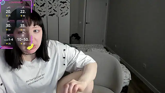 Snapshot of JayMollyy chatting on 02-06-26, 04:43 JayMollyy online show from 02-06-26, 04:43