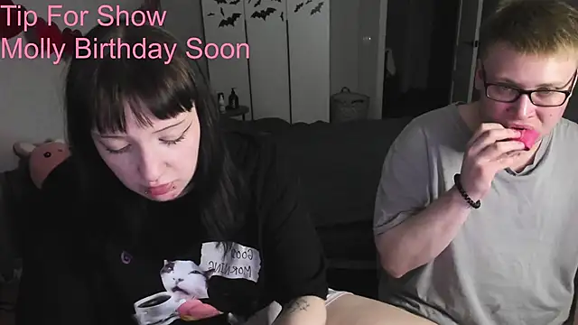 JayMollyy online show from 05-26-26, 06:04
