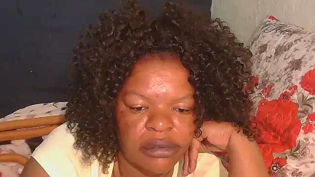 ebony rose11 online show from 11-18-25, 04:17