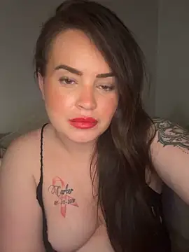 Snapshot of Sophie_23XX chatting on 03-15-25, 08:10 Sophie 23XX online show from 03-15-25, 08:10