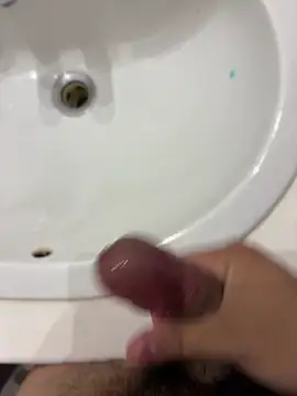 Snapshot of Runstat chatting on 02-26-26, 12:42 Runstat online show from 02-26-26, 12:42