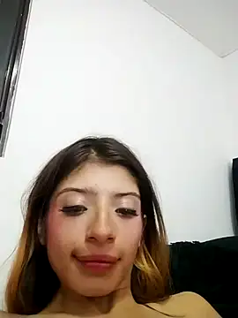 KratosAfroditacs online show from 02-15-26, 07:51