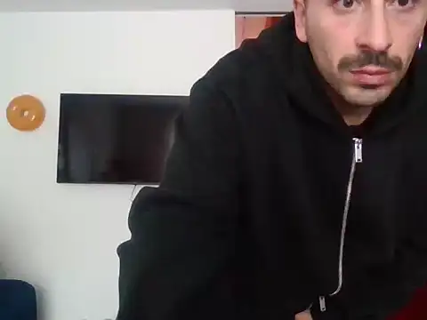 Snapshot of Febo6666 chatting on 03-19-26, 09:13 Febo6666 online show from 03-19-26, 09:13