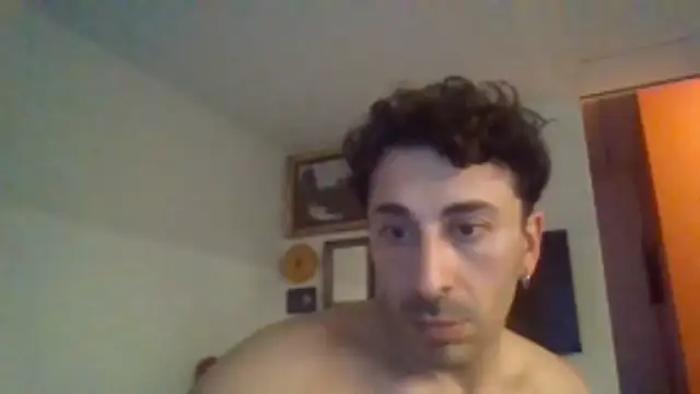 Snapshot of Febo6666 chatting on 05-18-26, 06:14 Febo6666 online show from 05-18-26, 06:14