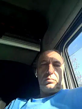 Snapshot of aleksis1313 chatting on 03-10-25, 08:26 aleksis1313 online show from 03-10-25, 08:26