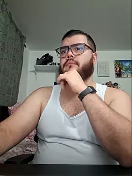 Snapshot of Edmund98 chatting on 11-09-25, 02:32 Edmund98 online show from 11-09-25, 02:32