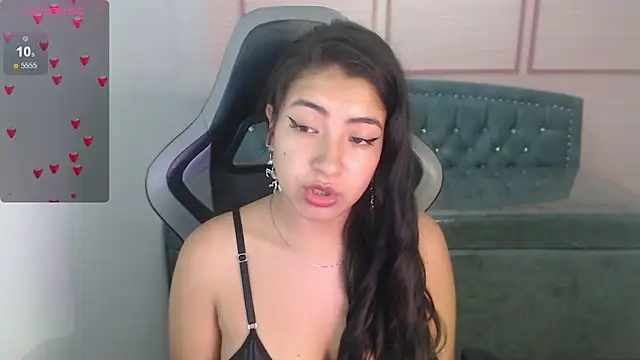 alexa romero t online show from 10-23-25, 01:10