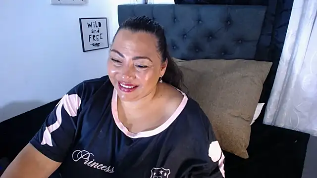 Snapshot of dihayara chatting on 07-03-26, 03:57 dihayara online show from 07-03-26, 03:57
