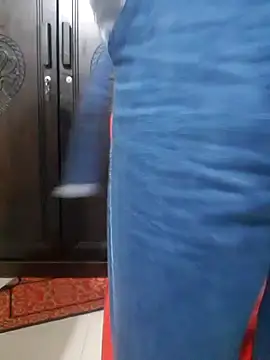 Snapshot of Soniya_rose chatting on 03-05-25, 07:27 Soniya rose online show from 03-05-25, 07:27