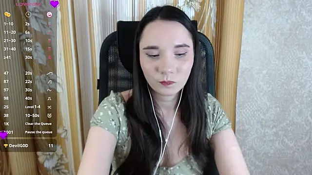 KateForLove online show from 03-11-25, 01:45