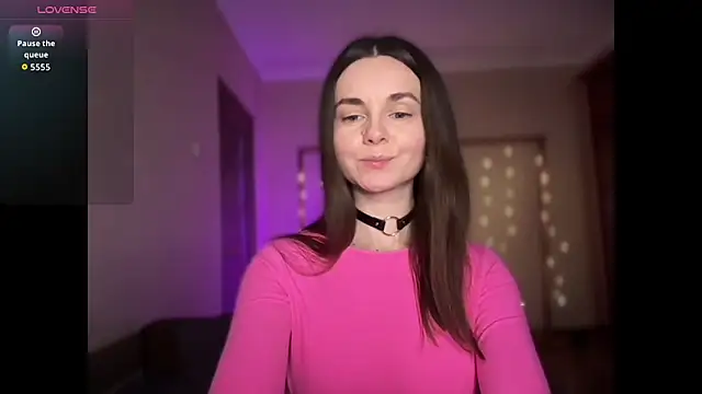 lanaloulou online show from 02-06-26, 01:21