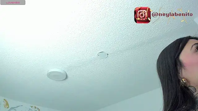 Snapshot of Cristal_Velle chatting on 07-01-26, 01:13 Cristal Velle online show from 07-01-26, 01:13