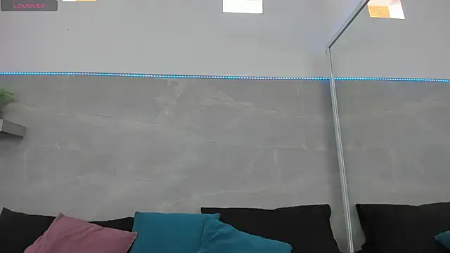 Liz ortega30 online show from 02-09-26, 12:09