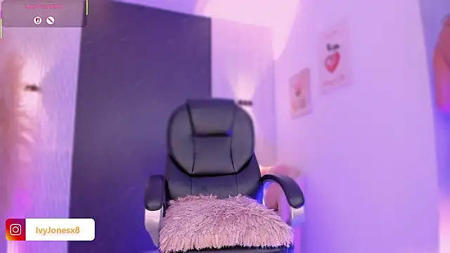 IvyJonesX online show from 03-10-26, 11:10