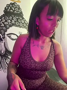 Snapshot of SarahLynn7 chatting on 05-20-26, 12:50 SarahLynn7 online show from 05-20-26, 12:50