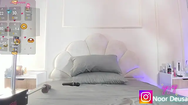 Candaceoweens online show from 03-25-26, 03:45